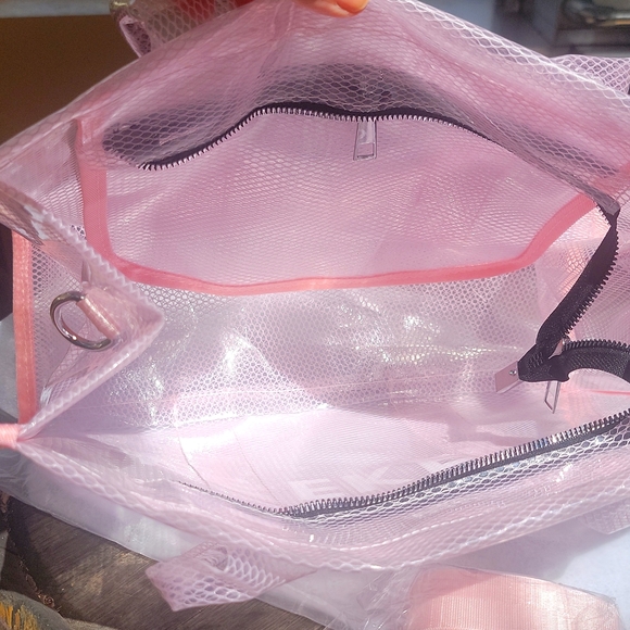 Beautiful Transparent Tote Bags Large Capacity. Simple Letter Print Shoulder Bag - Picture 8 of 11